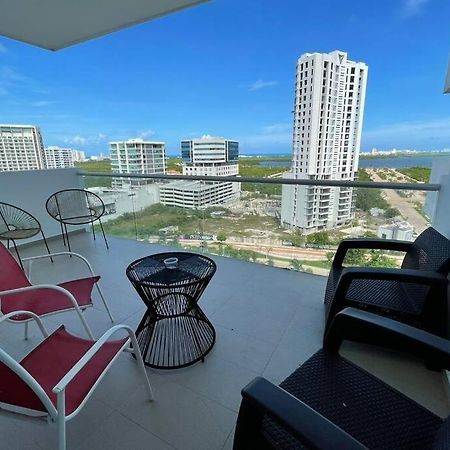 Malecon Americas By Andiani Travel Cancún Eksteriør bilde