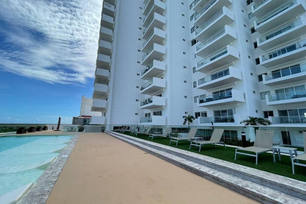 Malecon Americas By Andiani Travel Cancún Eksteriør bilde