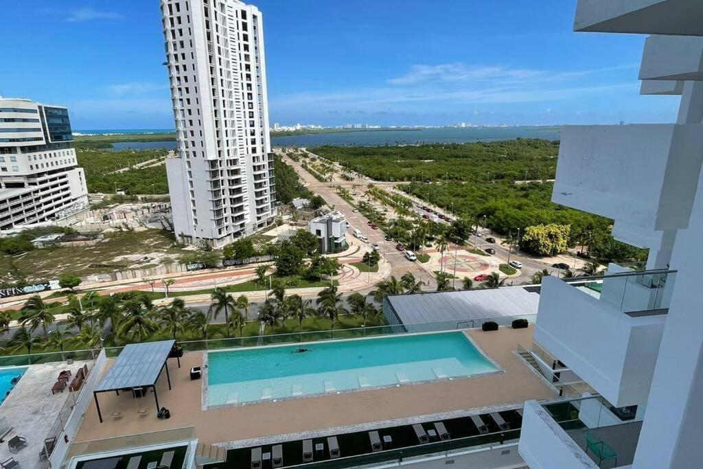Malecon Americas By Andiani Travel Cancún Eksteriør bilde
